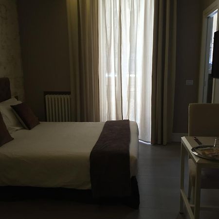 29 Venti Luxury Hotell Palermo Exteriör bild