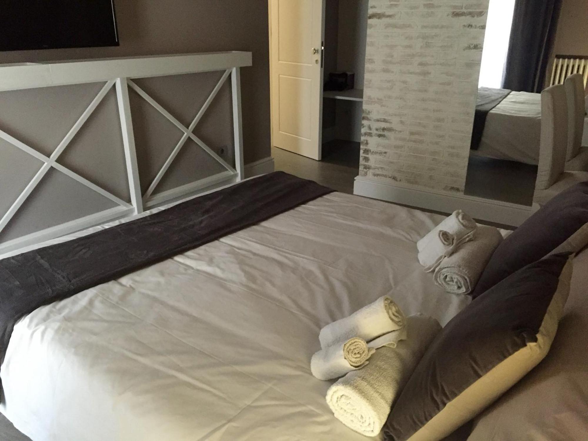 29 Venti Luxury Hotell Palermo Exteriör bild